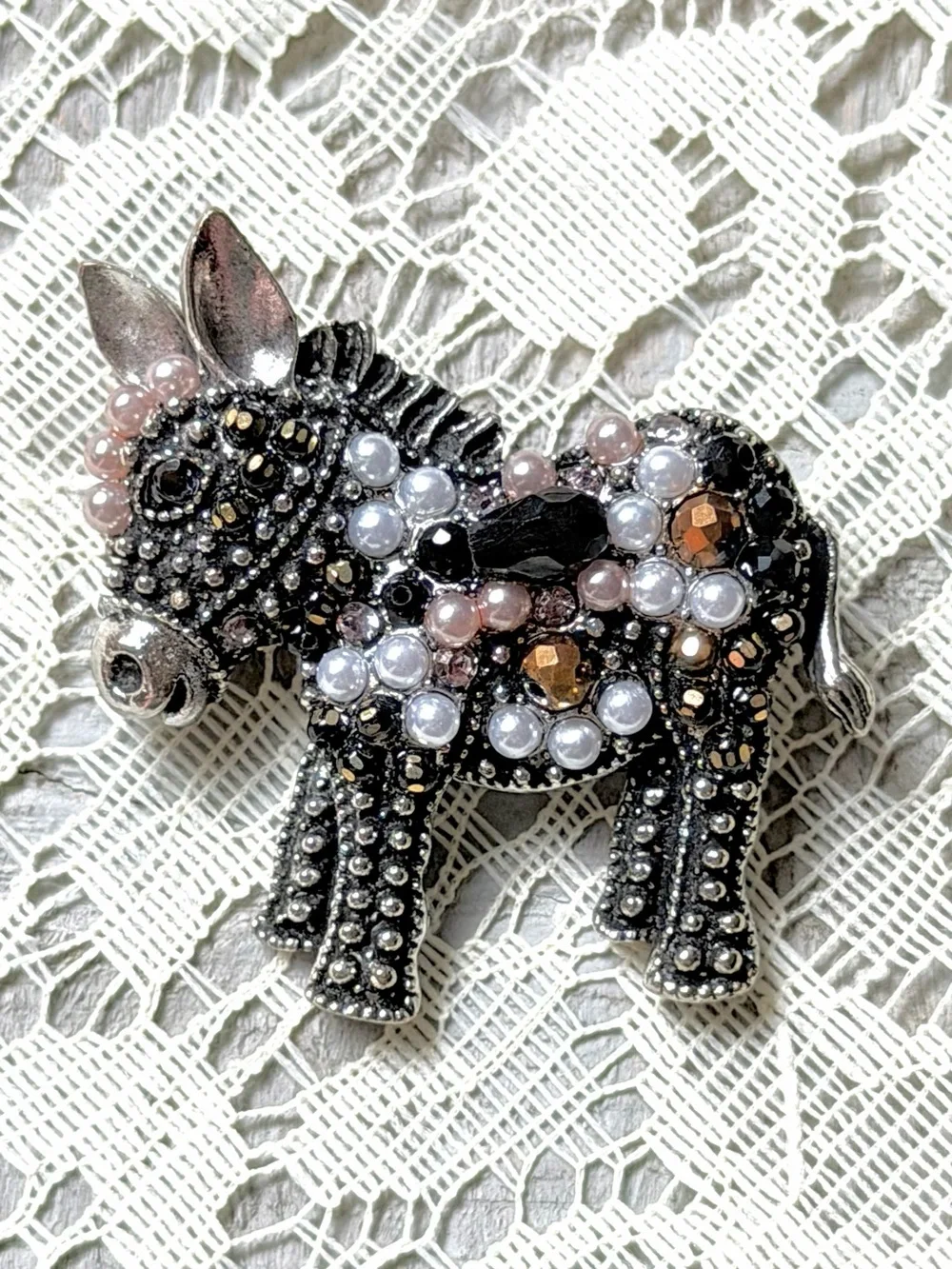 Donkey Brooch/Pin